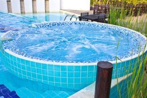 Spa Pool in New Orleans From Big Easy Pool Designs