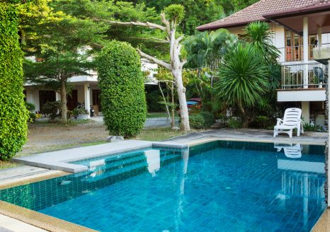 square pool
