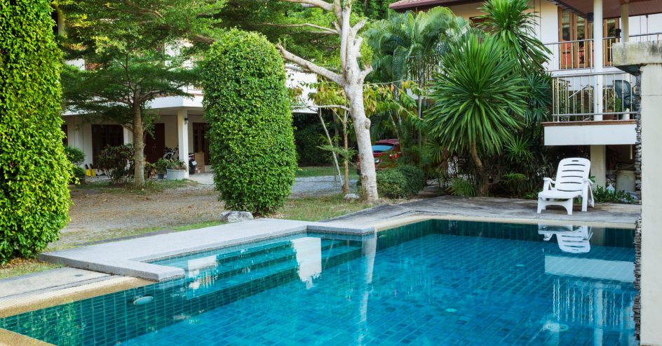 square pool
