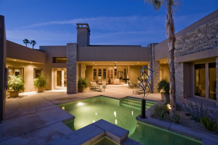 Create the Perfect Pool for Entertaining: Inspiring Design Ideas